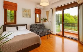 Suite Acropolis Serres With Parking Next To Center